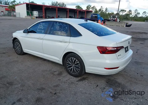 2021 Volkswagen Jetta 1.4T R-Line/1.4T S/1.4T Se из США, поврежденный, VIN 3VWC57BU8MM043105